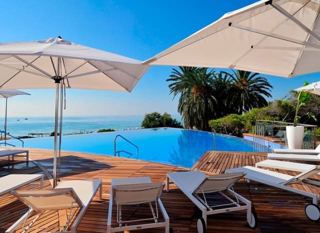 3 quarto Moradia para venda em Las Colinas Golf, Orihuela com piscina garagem - 2 450 000 € (Ref: 9368254)