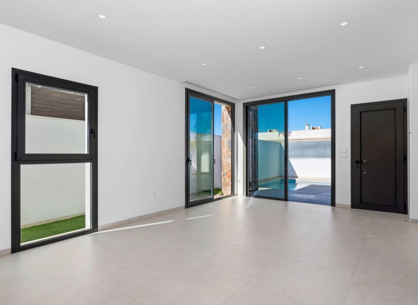 3 makuuhuone Huoneisto myytävänä paikassa Pilar de la Horadada mukana uima-altaan - 339 900 € (Ref: 9368264)