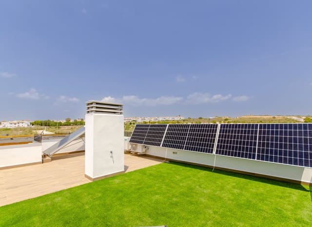 Chalet de 3 habitaciones en Orihuela Costa, Orihuela en venta - 439.000 € (Ref: 9368274)