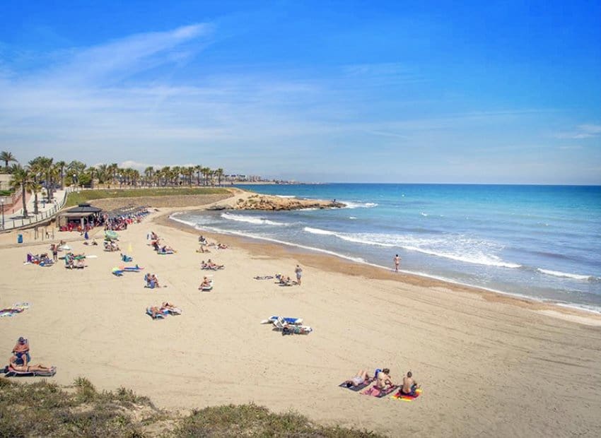 3 soveværelse Lejlighed til salg i Torrevieja med swimmingpool - € 412.000 (Ref: 9368299)