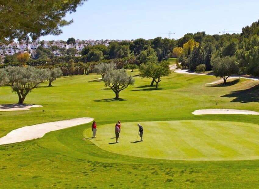 3 soveværelse Lejlighed til salg i Torrevieja med swimmingpool - € 412.000 (Ref: 9368299)