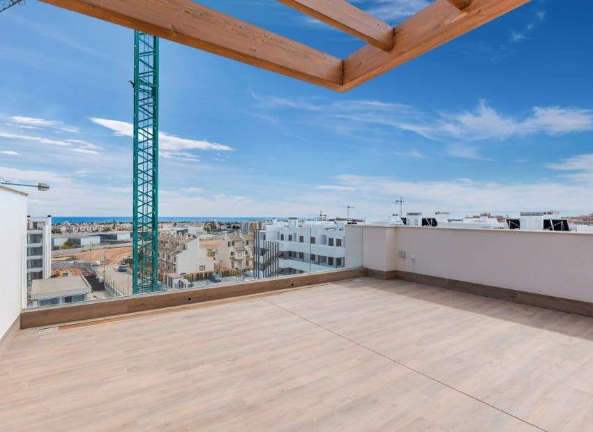 2 bedroom Penthouse for sale in Orihuela Costa with pool - € 425,000 (Ref: 9368331)