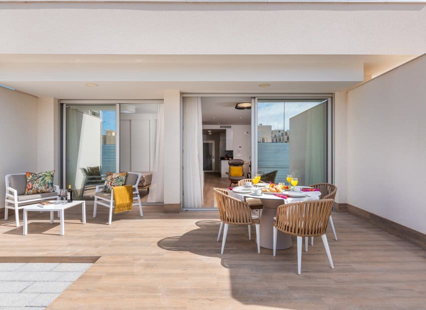 2 bedroom Penthouse for sale in Orihuela Costa with pool - € 425,000 (Ref: 9368331)