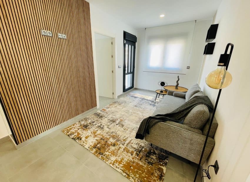 Chalet de 5 habitaciones en Torrevieja en venta - 980.000 € (Ref: 9368356)