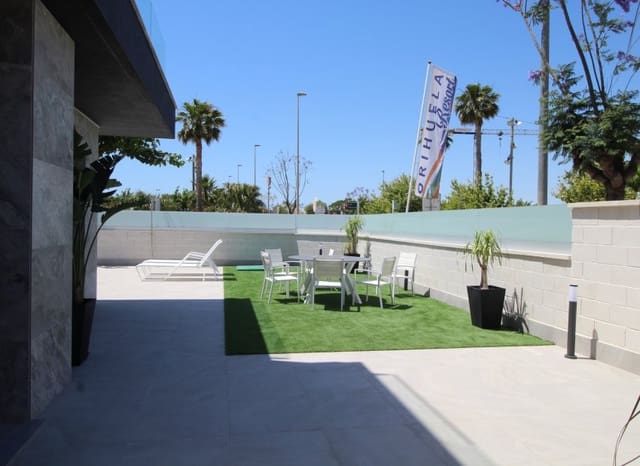 3 bedroom Villa for sale in Pilar de la Horadada ciudad, Pilar de la Horadada - € 725,000 (Ref: 9368390)