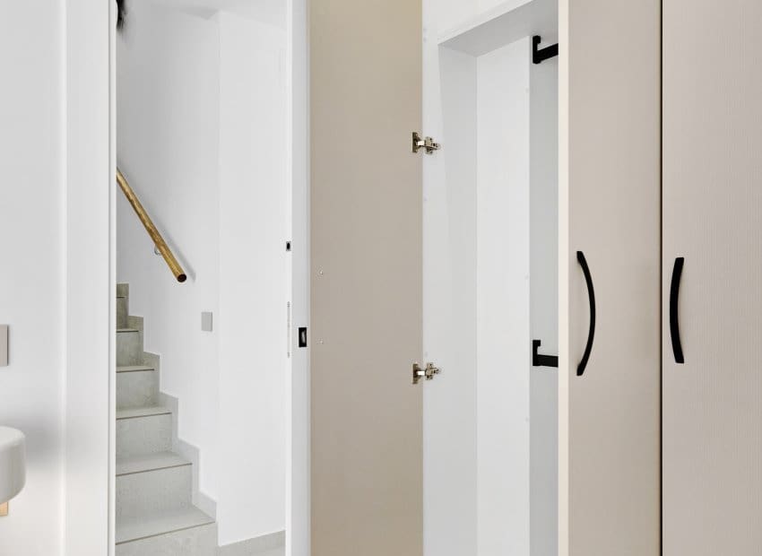 Chalet de 3 habitaciones en San Miguel de Salinas en venta - 649.000 € (Ref: 9368391)