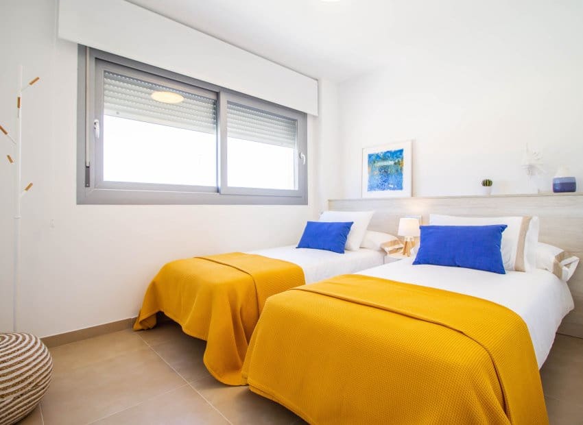 2 makuuhuone Huoneisto myytävänä paikassa Vistabella mukana uima-altaan - 299 900 € (Ref: 9368403)