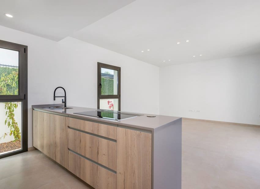 Chalet de 3 habitaciones en Los Alcázares en venta - 489.900 € (Ref: 9368404)