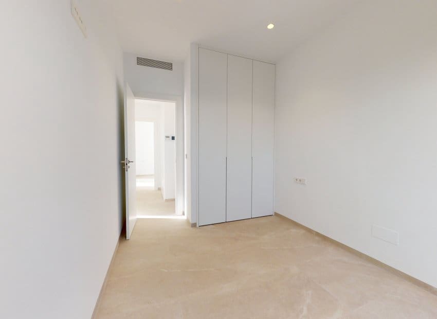 Chalet de 3 habitaciones en Los Alcázares en venta - 489.900 € (Ref: 9368404)