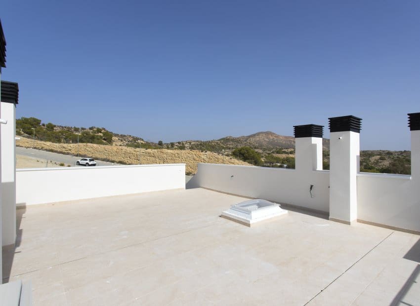 3 quarto Casa em Banda para venda em Monforte del Cid com piscina - 330 000 € (Ref: 9368433)