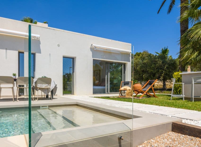 3 bedroom Villa for sale in Las Colinas Golf - € 755,000 (Ref: 9368475)