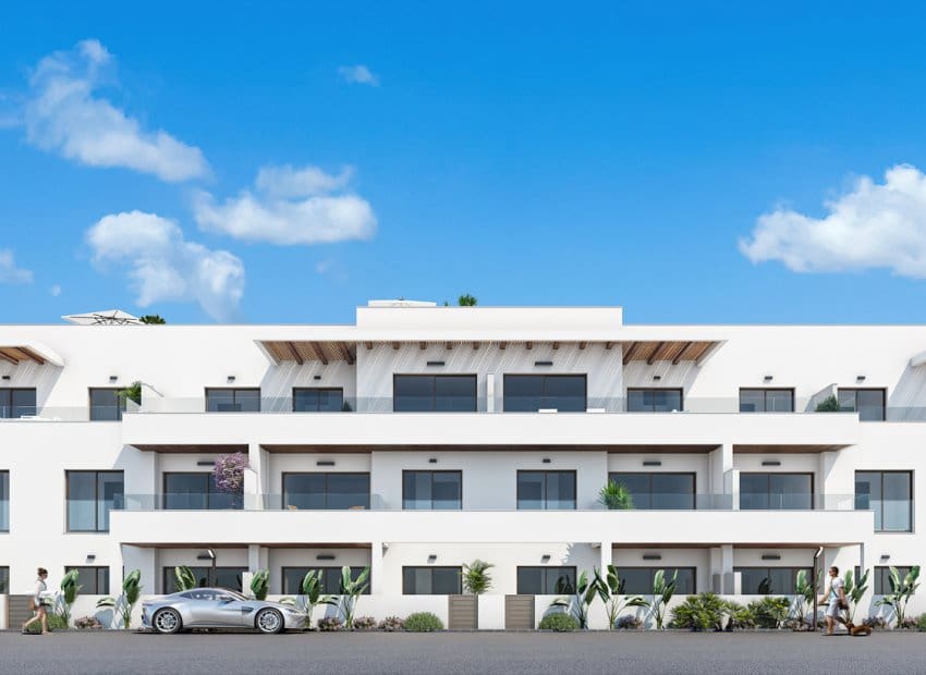 2 soveværelse Lejlighed til salg i Los Alcazares med swimmingpool - € 299.000 (Ref: 9368478)