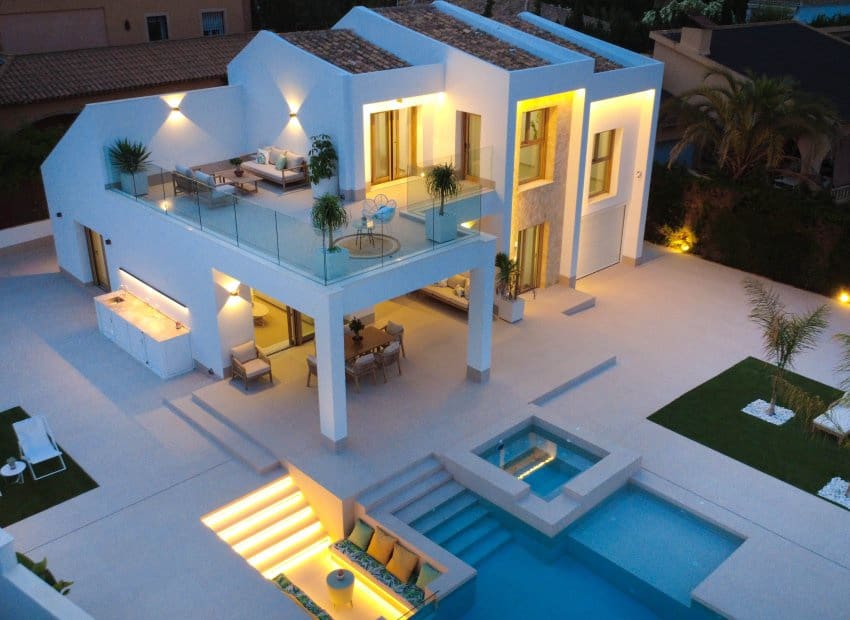 4 slaapkamer Villa te koop in Orihuela Costa met zwembad - € 1.350.000 (Ref: 9368519)