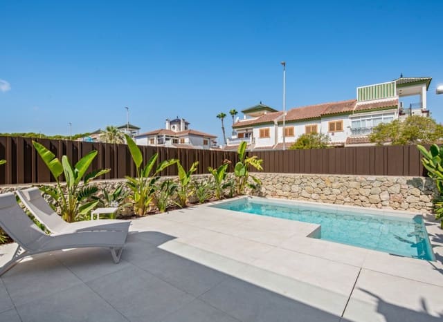 3 soveværelse Villa til salg i Mil Palmeras, Pilar de la Horadada - € 539.900 (Ref: 9368528)