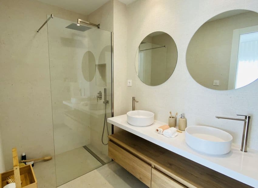 Apartamento de 3 habitaciones en Pilar de la Horadada en venta con piscina - 334.900 € (Ref: 9368537)