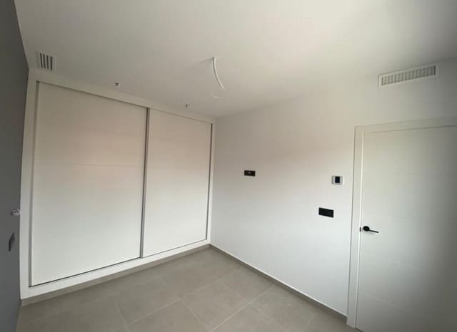 3 soveværelse Villa til salg i Las Lomas de Rame - Bahía Bella, Los Alcázares - € 419.900 (Ref: 9368571)