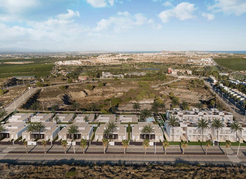 2 bedroom Apartment for sale in Algorfa with pool - € 323,900 (Ref: 9368578)