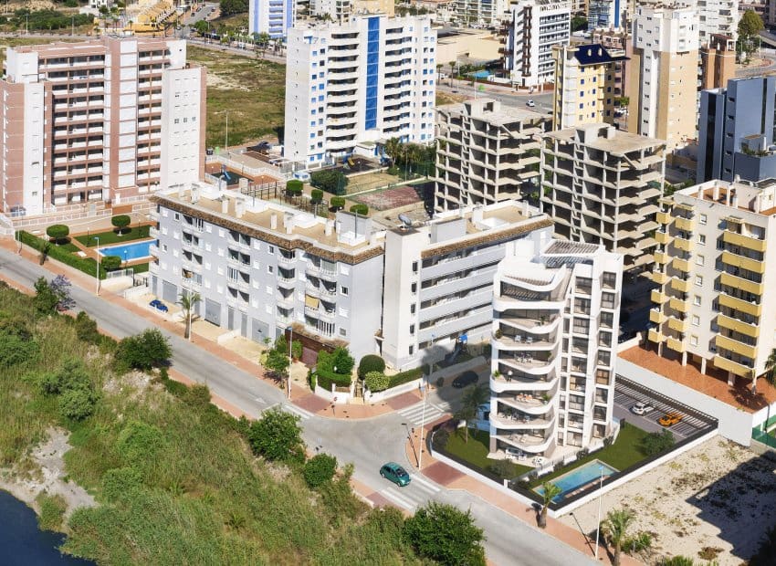 3 slaapkamer Appartement te koop in Guardamar del Segura - € 345.000 (Ref: 9368602)