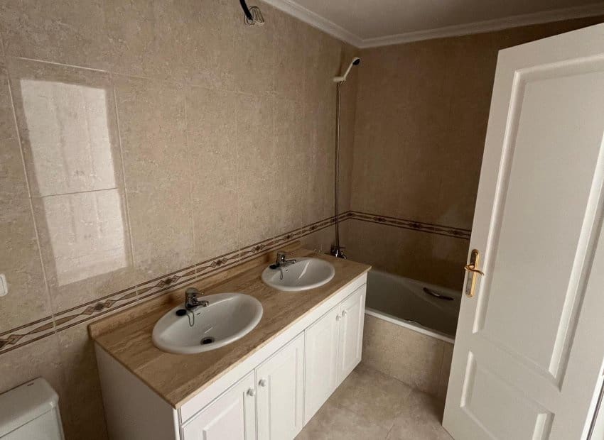 2 slaapkamer Appartement te koop in Orihuela Costa met zwembad - € 212.350 (Ref: 9368614)