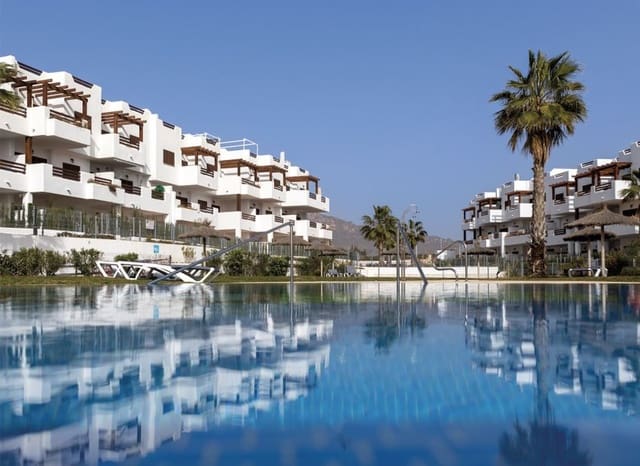 Apartamento de 2 habitaciones en Pulpí en venta con piscina - 205.000 € (Ref: 9368663)