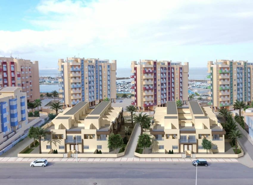 3 soveværelse Byhus til salg i La Manga del Mar Menor - € 270.632 (Ref: 9368695)