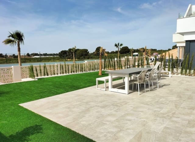 3 camera da letto Villa in vendita in Pinar de Campoverde, Pilar de la Horadada con piscina - 460.000 € (Rif: 9368726)