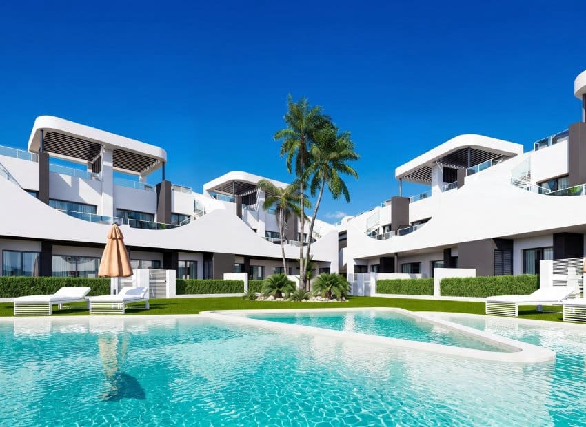 2 bedroom Apartment for sale in San Fulgencio with pool - € 261,900 (Ref: 9368745)