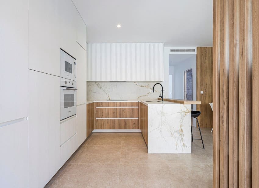 2 makuuhuone Huoneisto myytävänä paikassa Los Cuarteros mukana uima-altaan - 299 950 € (Ref: 9368768)