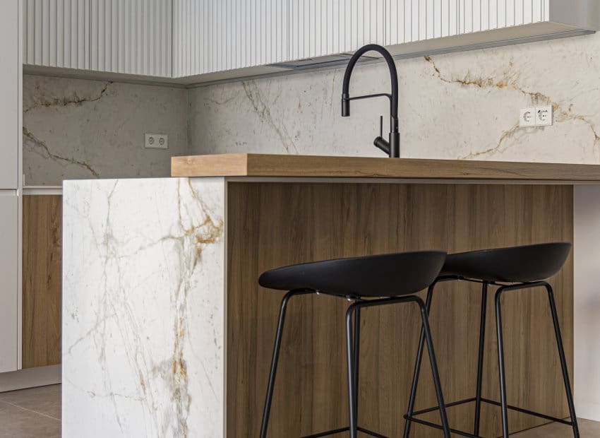 2 makuuhuone Huoneisto myytävänä paikassa Los Cuarteros mukana uima-altaan - 299 950 € (Ref: 9368768)