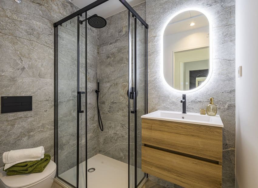 2 makuuhuone Huoneisto myytävänä paikassa Los Cuarteros mukana uima-altaan - 299 950 € (Ref: 9368768)