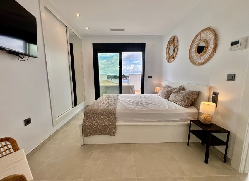 3 bedroom Villa for sale in Benijofar - € 429,500 (Ref: 9368792)