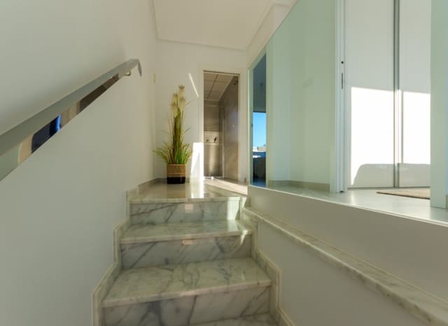 4 chambre Maison de Ville à vendre à Pilar de la Horadada ciudad, Pilar de la Horadada avec piscine - 344 900 € (Ref: 9368858)