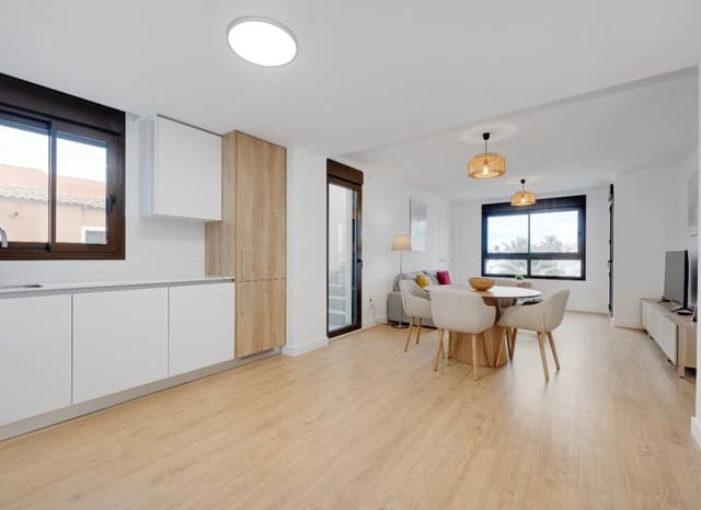 Apartamento de 2 habitaciones en Villamartin, Orihuela en venta con piscina garaje - 339.900 € (Ref: 9369069)