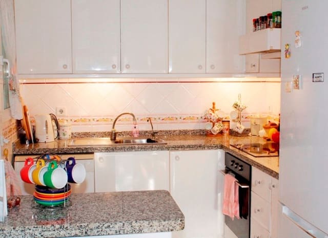 2 bedroom Bungalow for sale in La Zenia, Orihuela with pool garage - € 179,900 (Ref: 9369272)