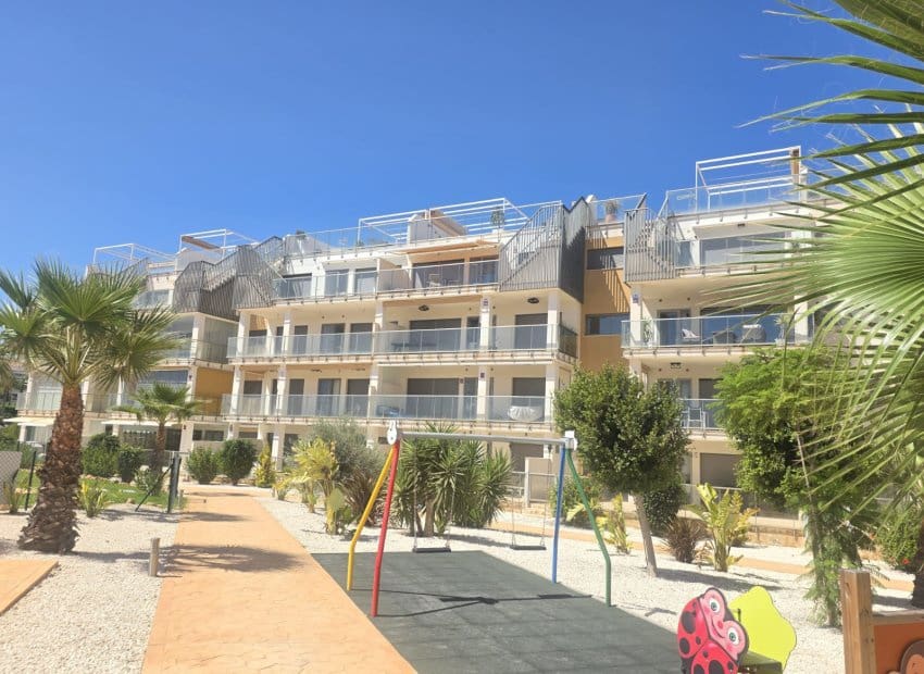 2 bedroom Apartment for sale in Villamartin with pool garage - € 315,000 (Ref: 9372236)
