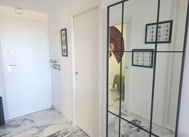 2 slaapkamer Appartement te koop in Villamartin, Orihuela met zwembad garage - € 315.000 (Ref: 9372236)