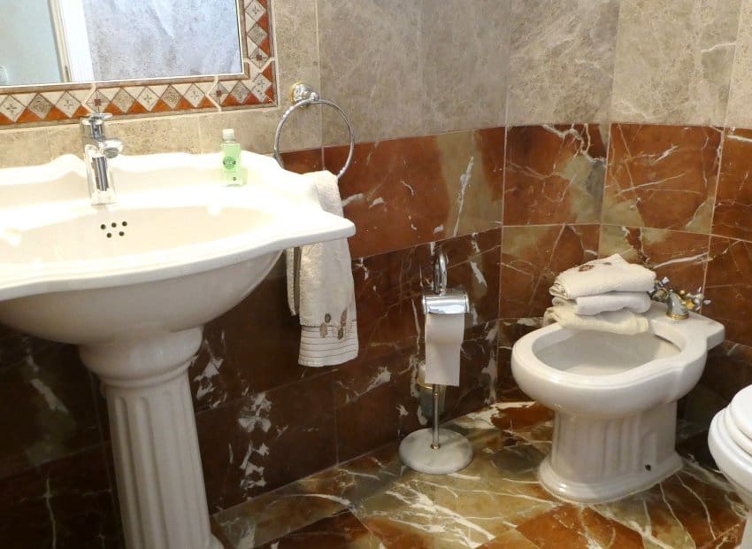 4 bedroom Villa for sale in Orihuela Costa with pool garage - € 660,000 (Ref: 9372400)