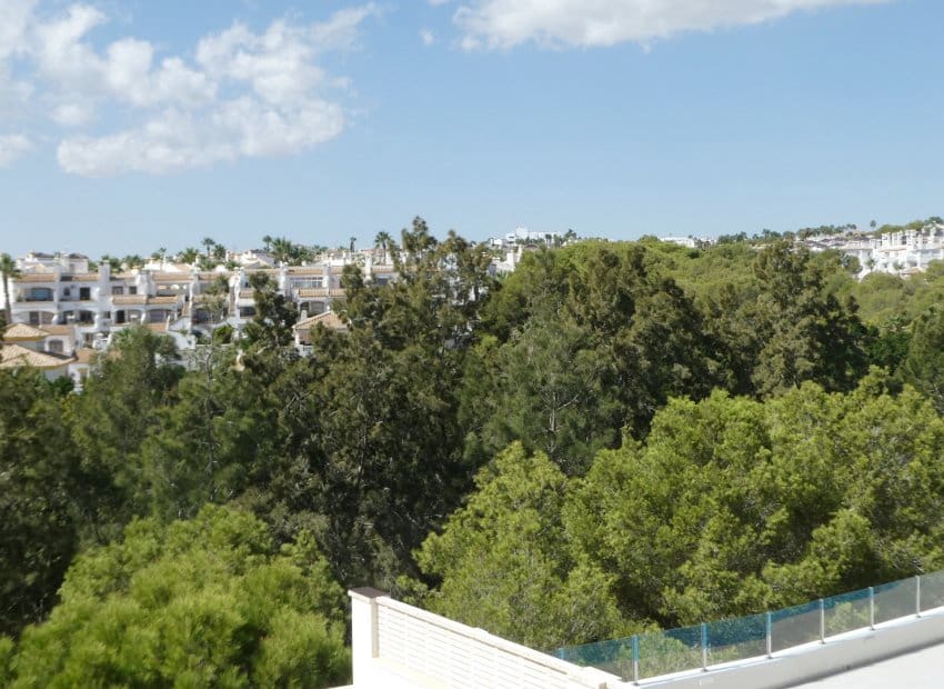 4 bedroom Villa for sale in Orihuela Costa with pool garage - € 660,000 (Ref: 9372400)