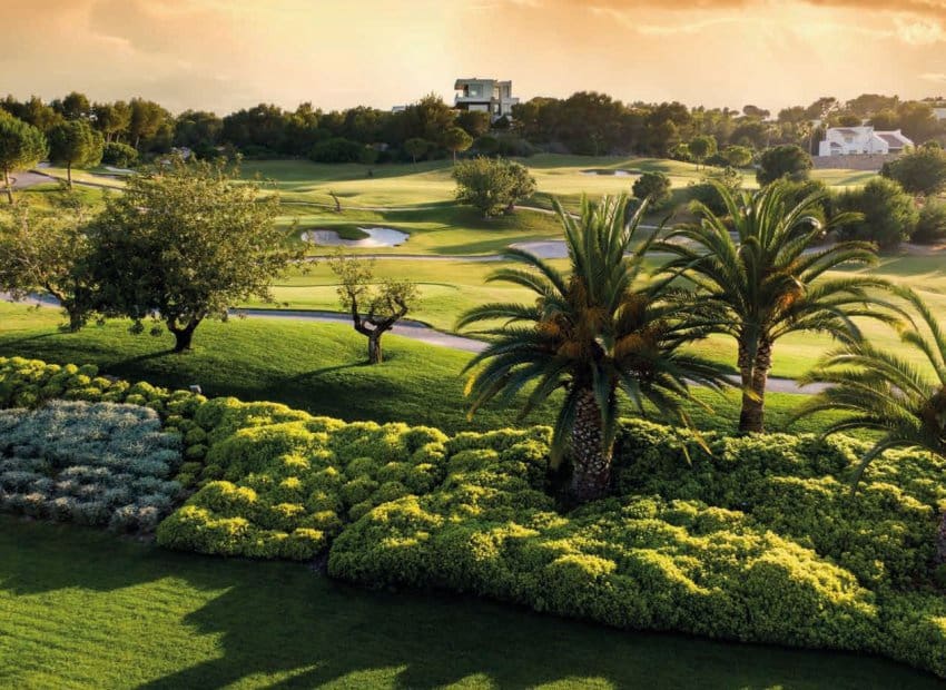 4 bedroom Villa for sale in Orihuela Costa with pool garage - € 660,000 (Ref: 9372400)