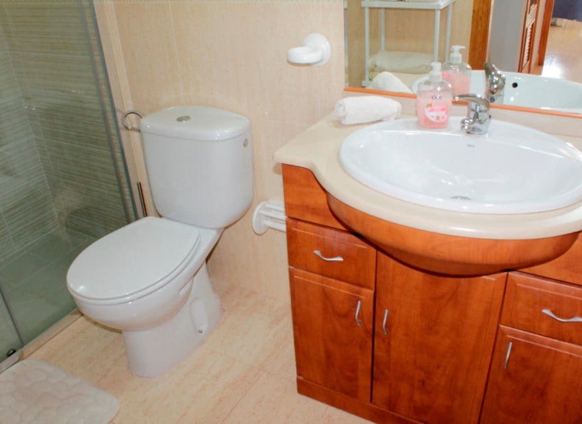 2 sypialnia Penthouse na sprzedaż w Playa Flamenca z basenem garażem - 227 000 € (Ref: 9372401)