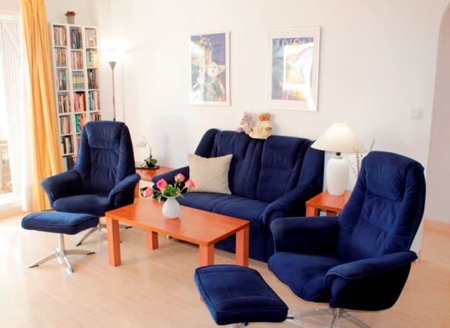 2 chambre Penthouse à vendre à Playa Flamenca, Orihuela avec piscine garage - 227 000 € (Ref: 9372401)