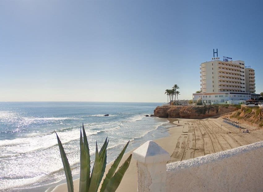 2 sypialnia Penthouse na sprzedaż w Playa Flamenca z basenem garażem - 227 000 € (Ref: 9372401)