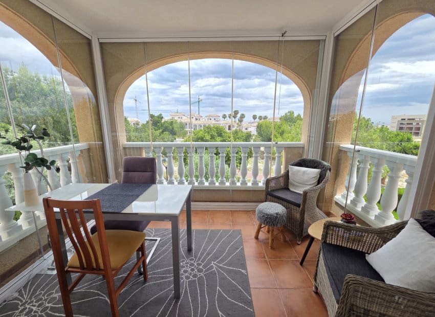 2 bedroom Apartment for sale in Playa Flamenca with pool garage - € 225,000 (Ref: 9372401)