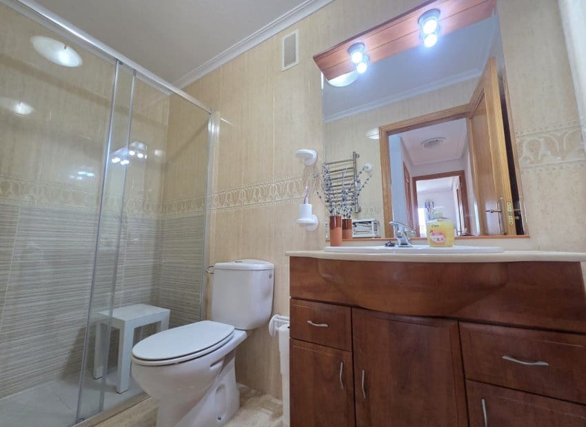 2 bedroom Apartment for sale in Playa Flamenca with pool garage - € 225,000 (Ref: 9372401)
