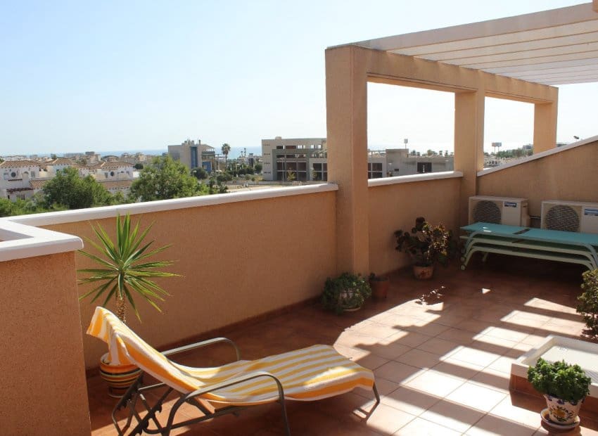2 bedroom Apartment for sale in Playa Flamenca with pool garage - € 225,000 (Ref: 9372401)