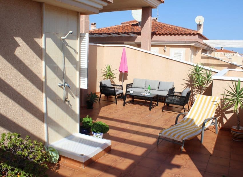 2 bedroom Apartment for sale in Playa Flamenca with pool garage - € 225,000 (Ref: 9372401)