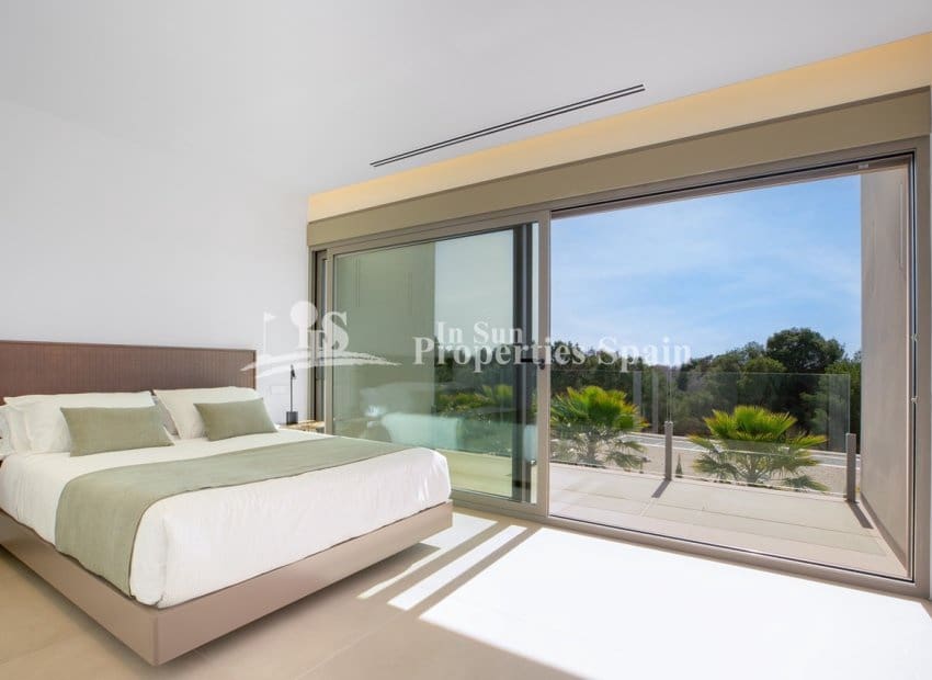 3 bedroom Villa for sale in Las Colinas Golf with pool garage - € 1,165,000 (Ref: 9372408)