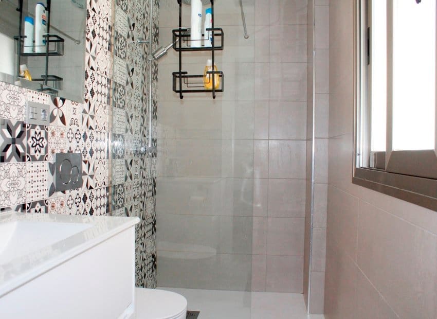 4 bedroom Villa for sale in Orihuela Costa with pool garage - € 449,950 (Ref: 9372410)