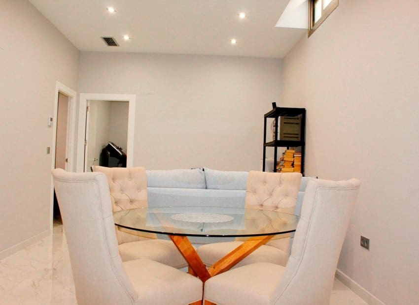 4 bedroom Villa for sale in Orihuela Costa with pool garage - € 449,950 (Ref: 9372410)