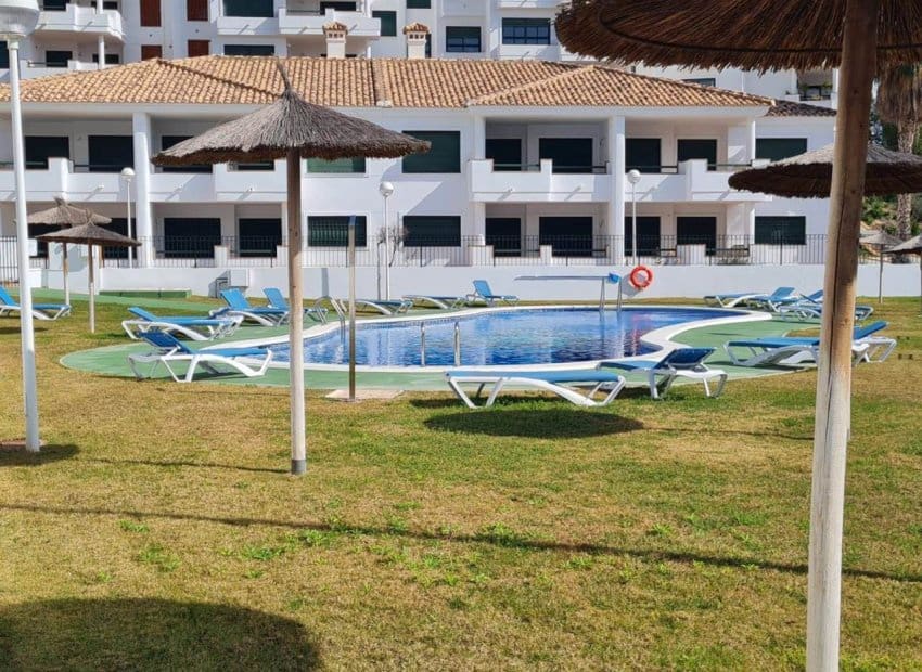 2 Zimmer Apartment zu verkaufen in Campoamor mit Pool Garage - 238.000 € (Ref: 9372421)